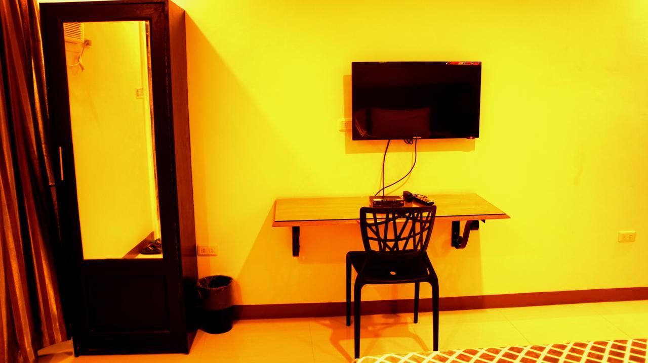 Urbantel Hotel Lucena Εξωτερικό φωτογραφία