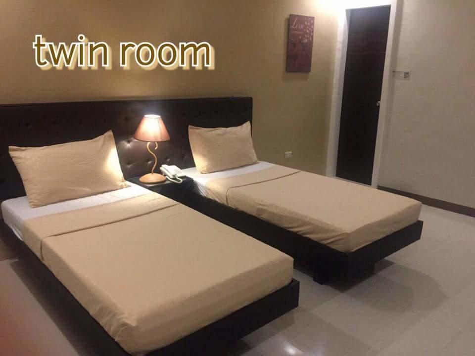 Urbantel Hotel Lucena Εξωτερικό φωτογραφία
